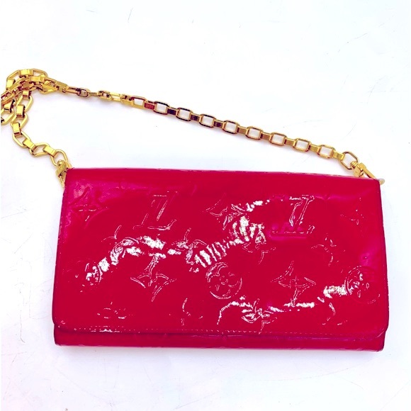 Auth Louis Vuitton Felicie Magenta Vernis Wallet on Chain Pouchette Shoulder Bag - Picture 9 of 15